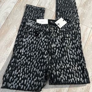 Skinny 7 For All Mankind Leopard Metalic Jeans size 24